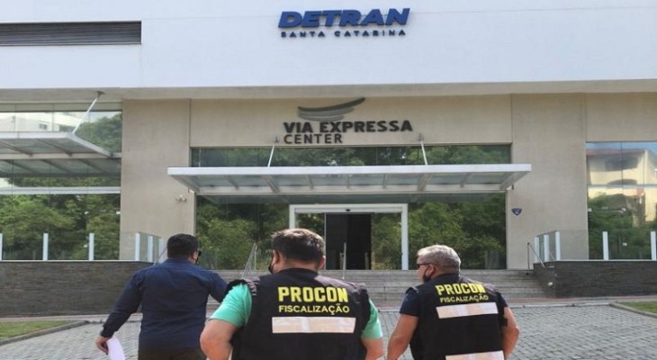 Procon solicita esclarecimentos de órgãos estaduais sobre a impossibilidade de parcelamento de débitos do IPVA