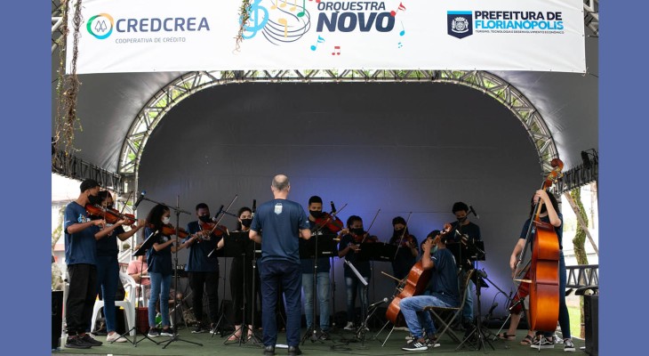 Orquestra formada por jovens da Vila Aparecida realiza concerto de Natal em Florianópolis